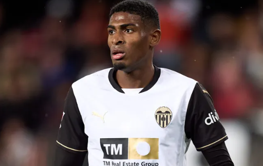 Cristhian Mosquera có trở thành bức tường phòng ngự mới tại Emirates 1