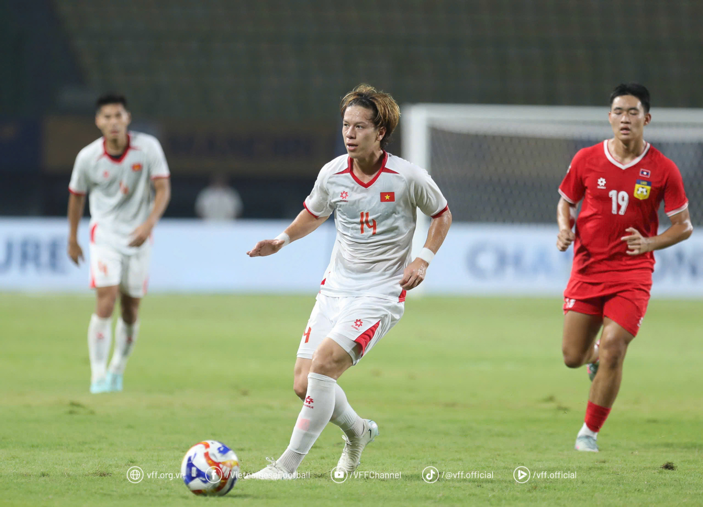 Viktor Lê Viktor Le