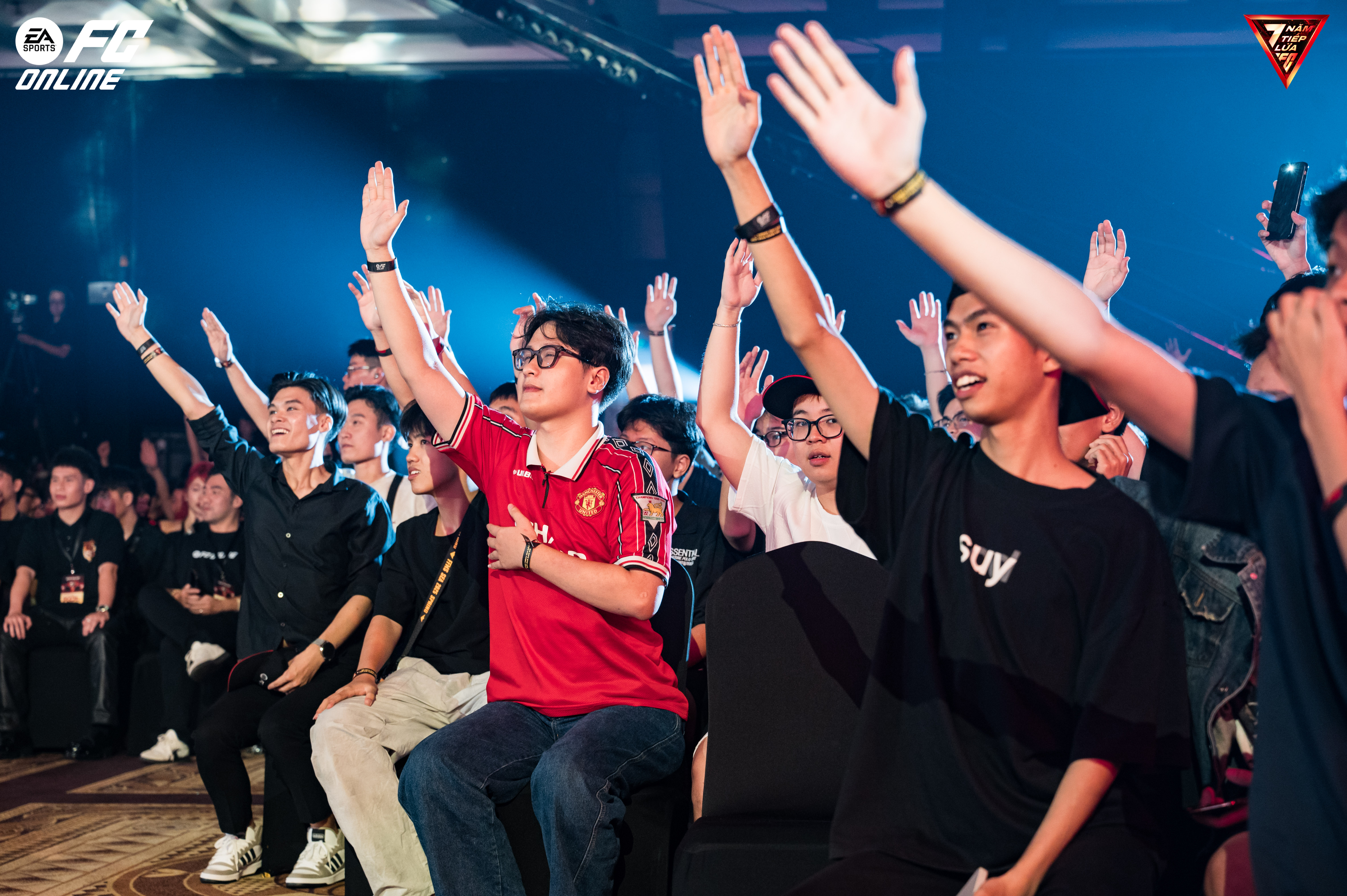 QBV World Cup 2010 Diego Forlán tiết lộ bí kíp cho những cú sút xa thương hiệu 5 QBV World Cup 2010 Diego Forlán tiết lộ bí kíp cho những cú sút xa thương hiệu 5