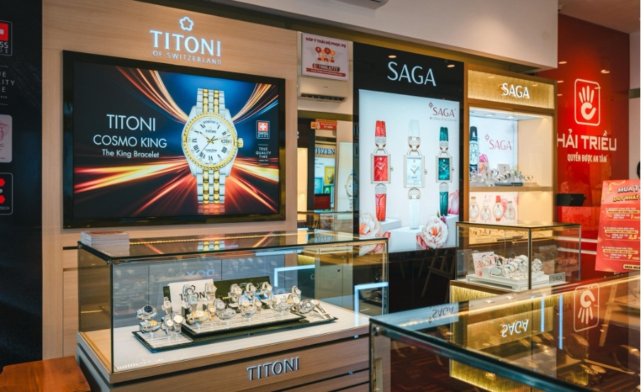 Bên trong showroom Đồng Hồ Hải Triều Bên trong showroom dồng Hồ Hải Triều