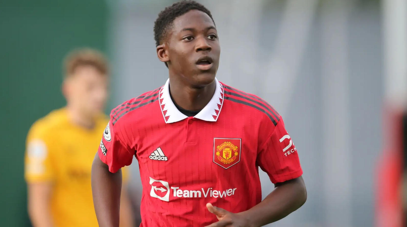 Man United và những tiếng thở dài từ Carrington 2