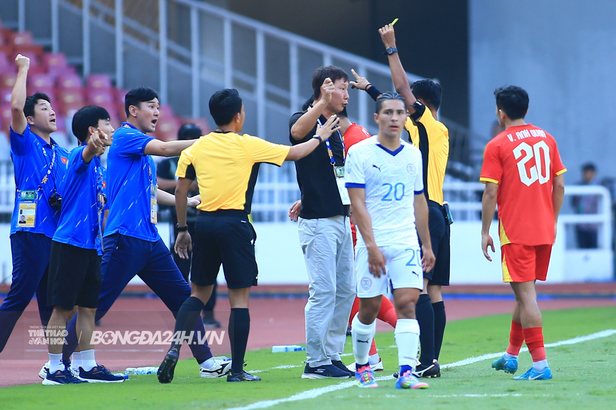 Nỗi lo của HLV Kim Sang Sik sau trận thắng U23 Philippines 6 Nỗi lo của HLV Kim Sang Sik sau trận thắng U23 Philippines 6