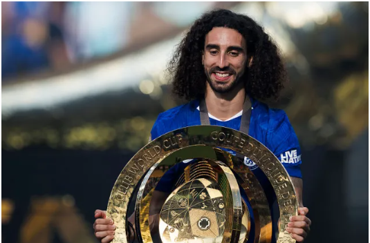 Al Nassr quan tam Marc Cucurella