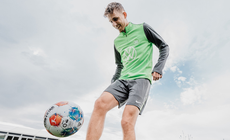 Tiểu sử tiền đạo Jesper Lindstrom Tiểu sử tiền đạo Jesper Lindstrom