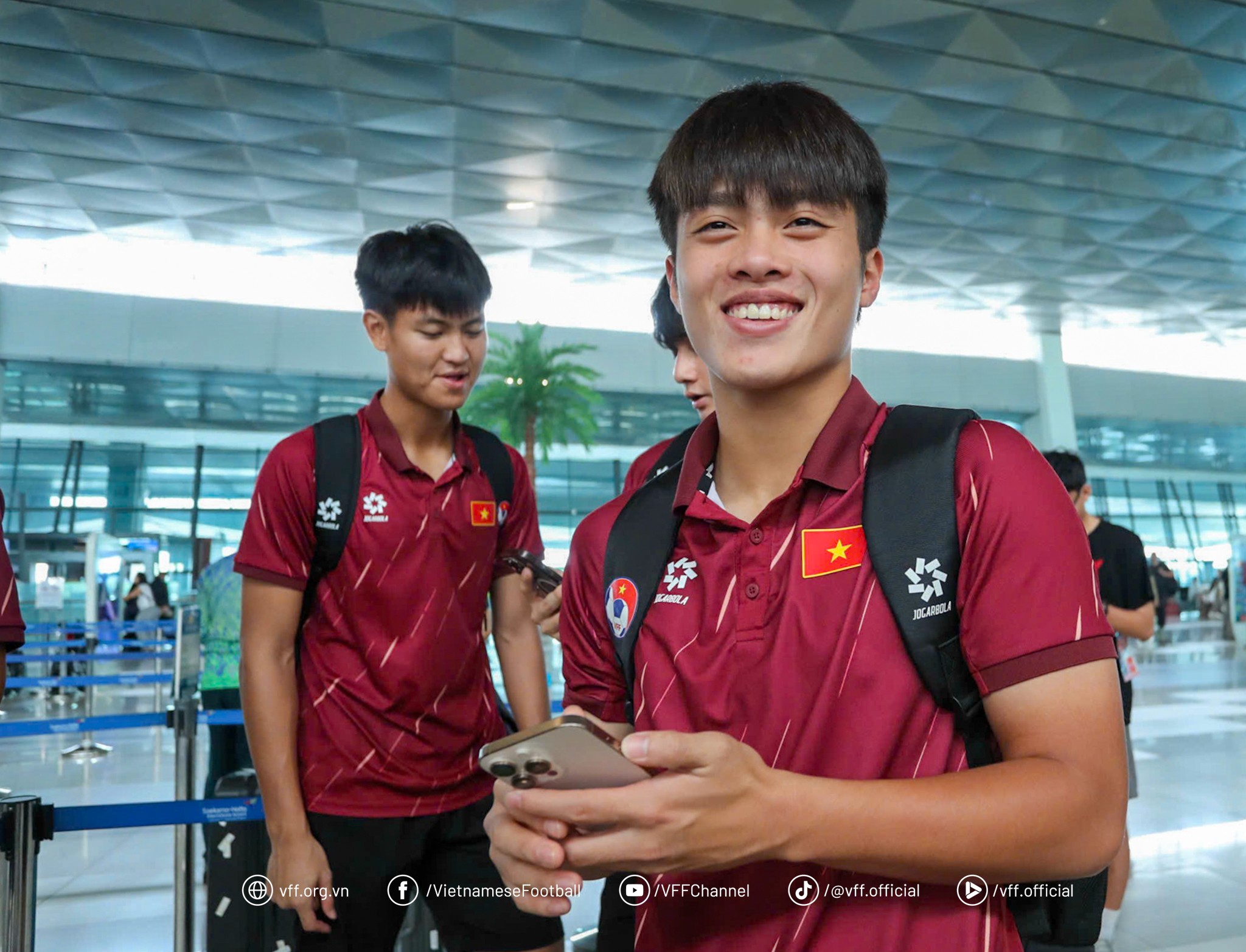 U23 Việt Nam ẵm cúp vô địch Đông Nam Á về nước 2