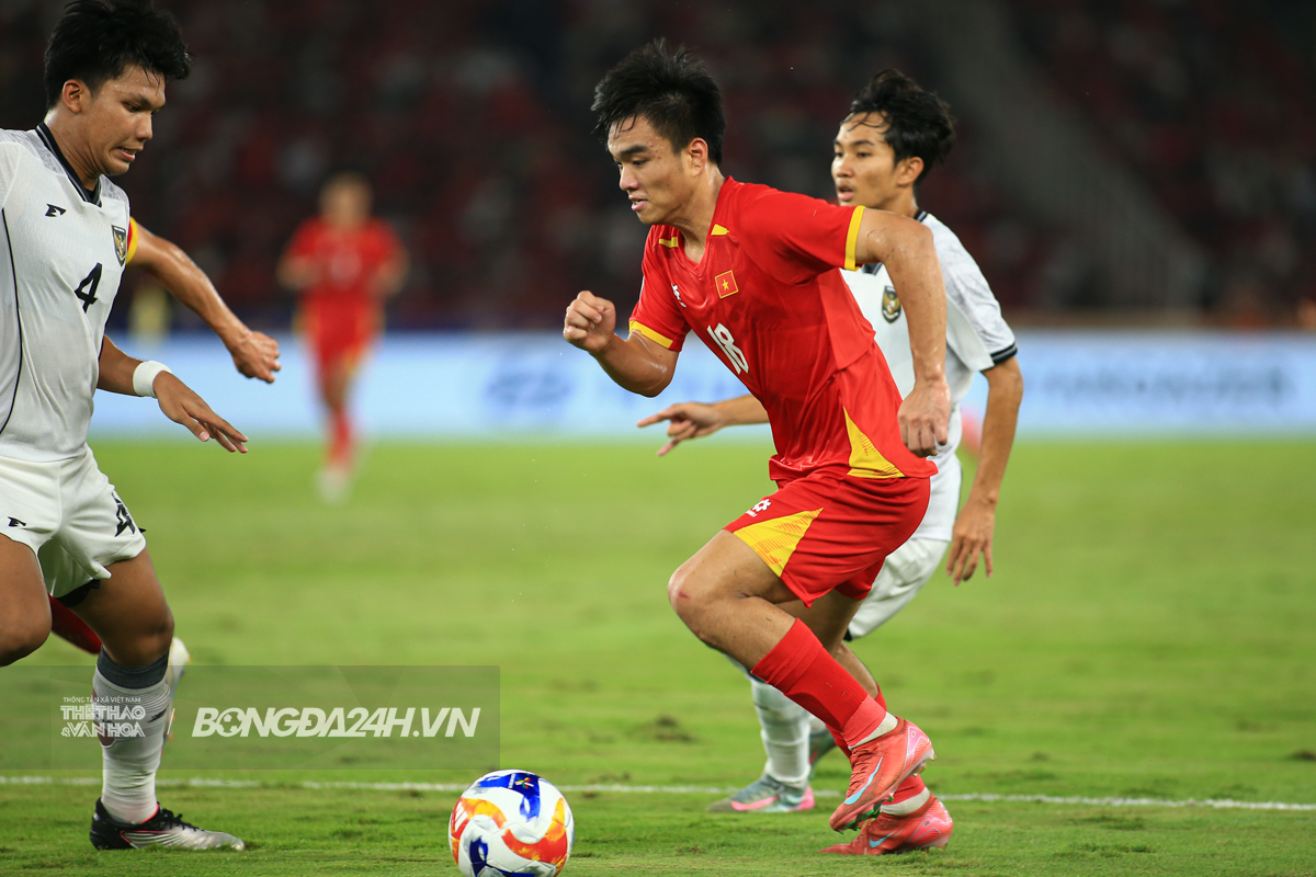 Nguyễn Công Phương Chiến binh âm thầm khẳng định vị thế ở U23 Việt Nam 1