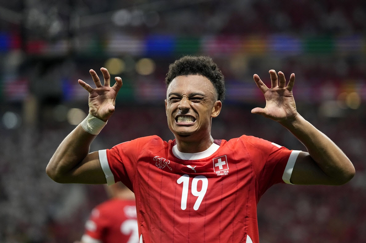 cầu thủ Dan Ndoye