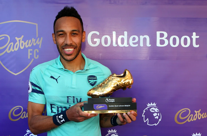Tiểu sử cầu thủ Pierre Emerick Aubameyang 3