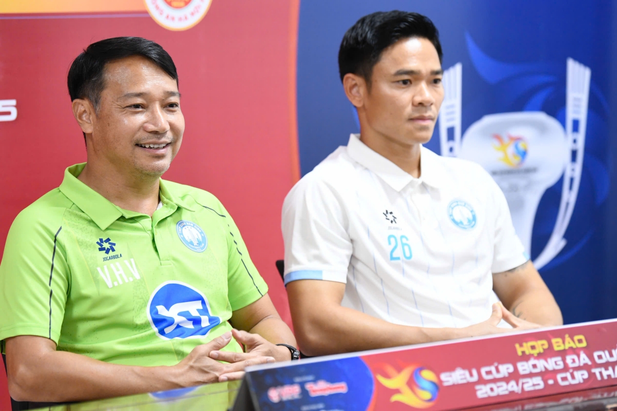 HLV Vũ Hồng Việt chia sẻ trước thềm Siêu cúp Quốc gia 2024/25 HLV Vu Hong Viet chia se truoc them Sieu cup Quoc gia 2024/25