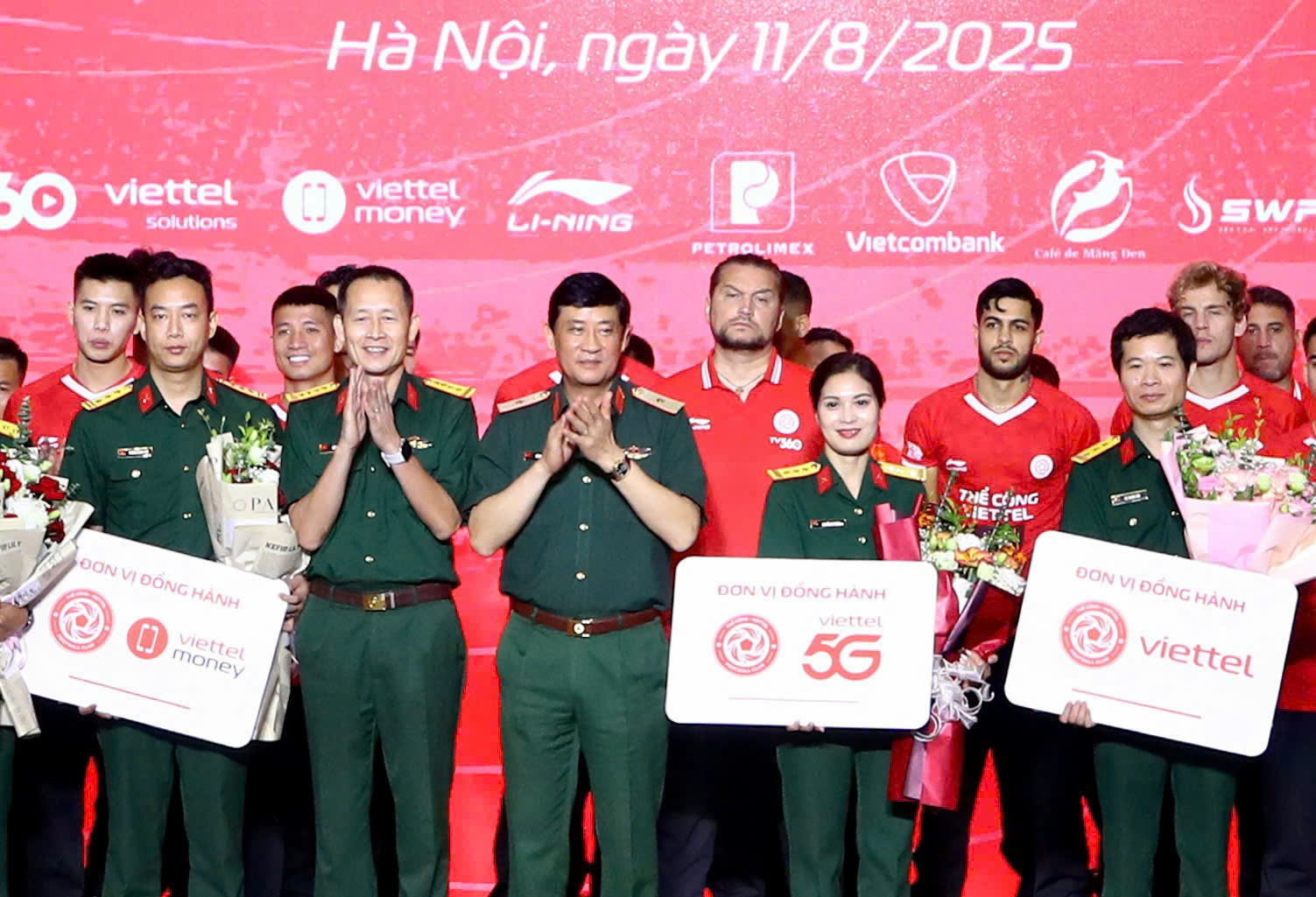 CLB The Cong - Viettel to chuc le xuat quan mua giai 2025/26