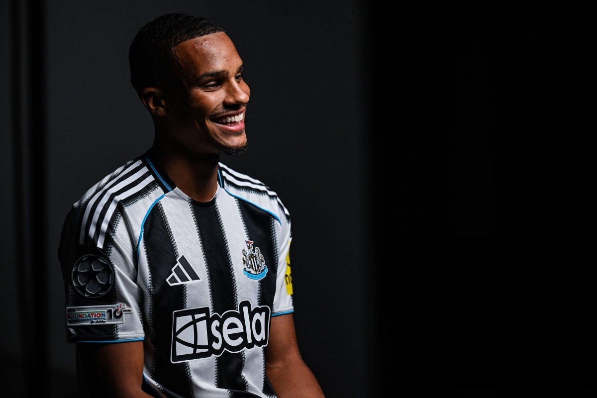 Malick Thiaw gia nhap Newcastle