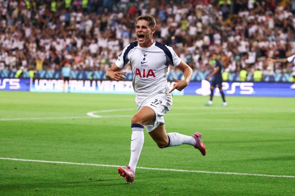 fbl-eur-supercup-2025-psg-totten (1)