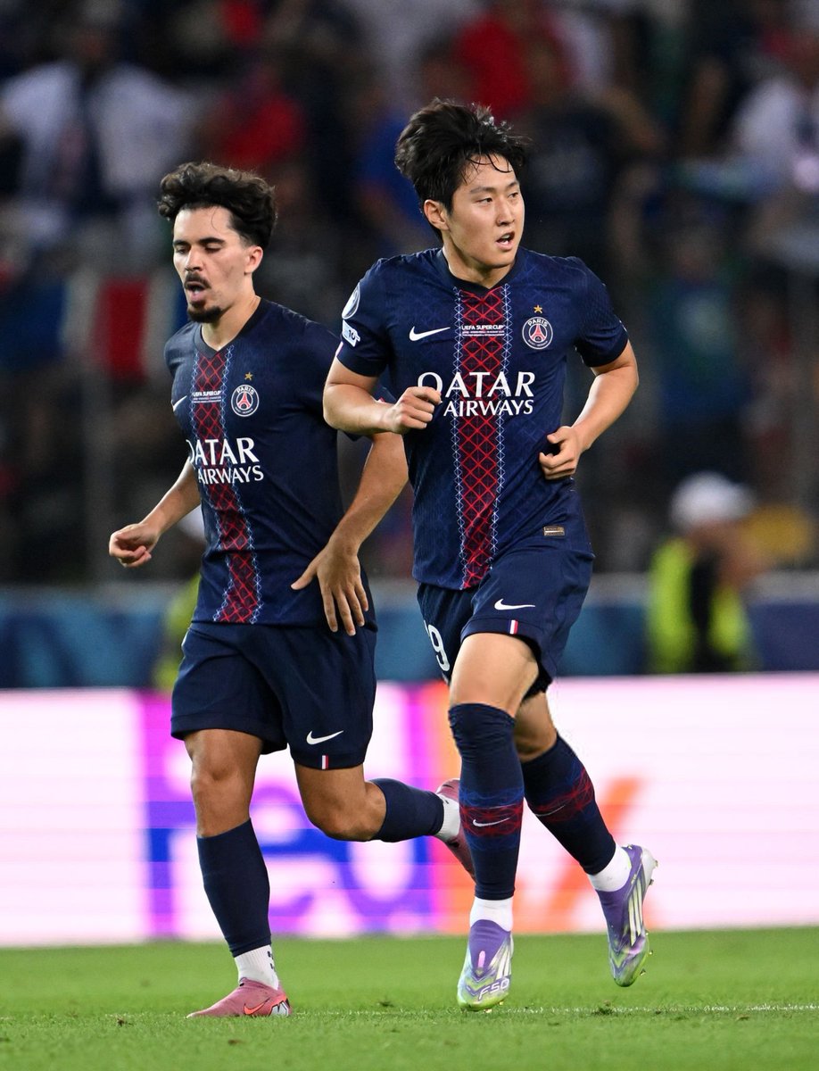 Lee Kang-in Khúc tráng ca của chiến binh Taegeuk 1 Lee Kang-in Khúc tráng ca của chiến binh Taegeuk 1