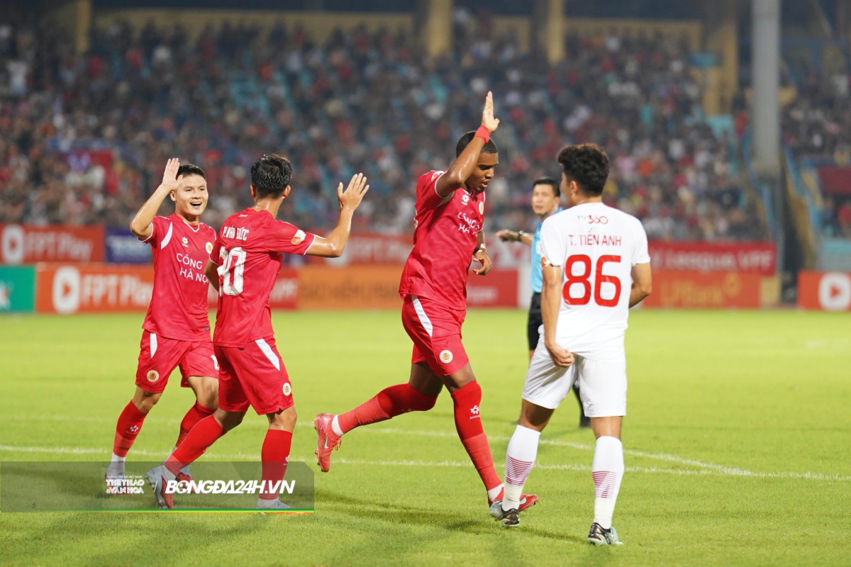 Tân binh Thể Công Viettel ghi bàn khai màn VLeague 202526 6