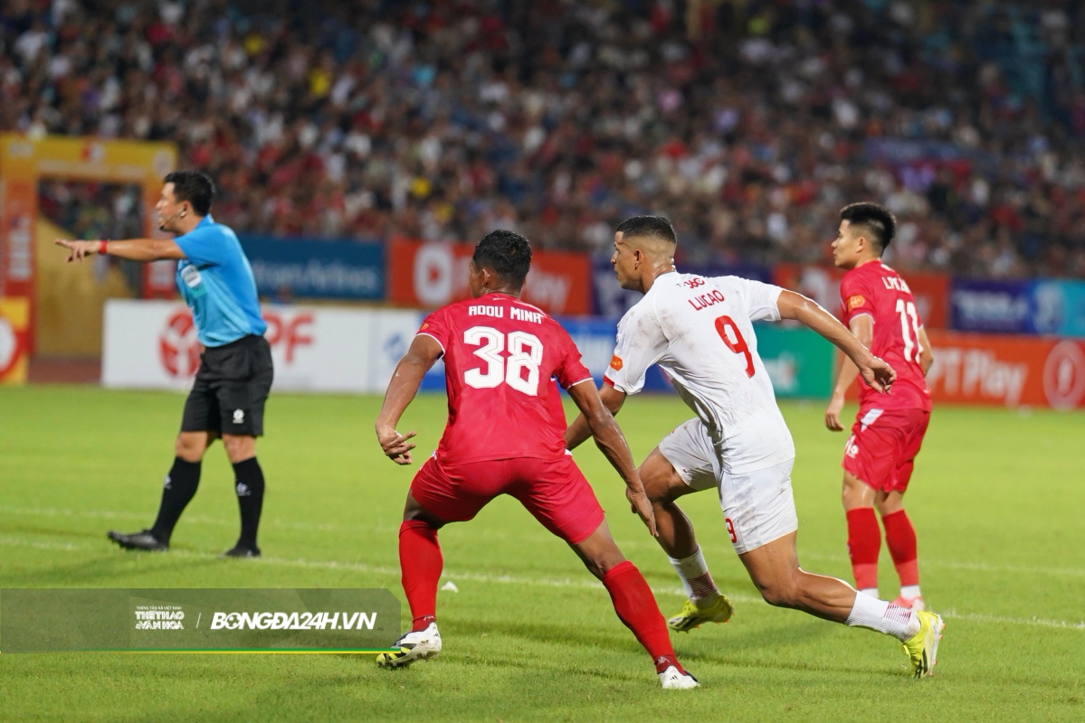 Tân binh Thể Công Viettel ghi bàn khai màn VLeague 202526 5