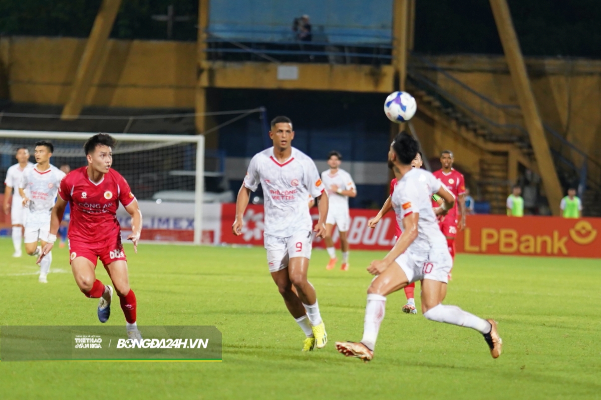 Tân binh Thể Công Viettel ghi bàn khai màn VLeague 202526 4