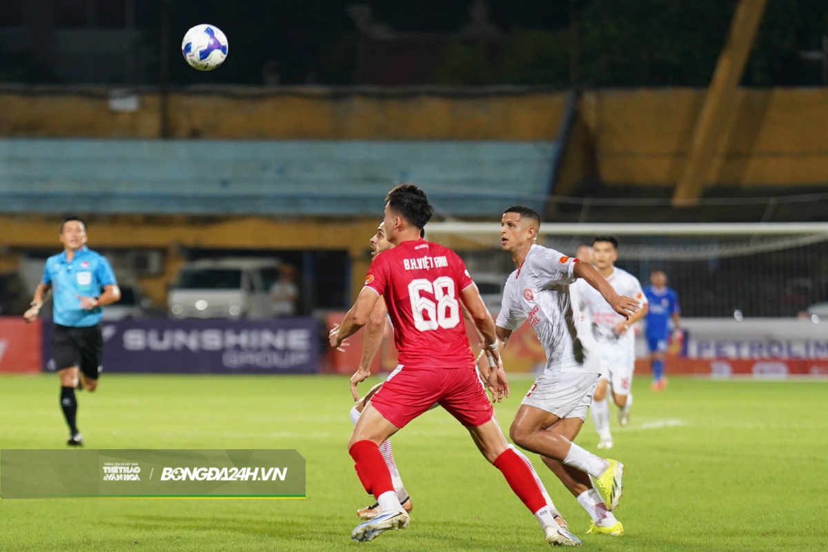 Tân binh Thể Công Viettel ghi bàn khai màn VLeague 202526 3