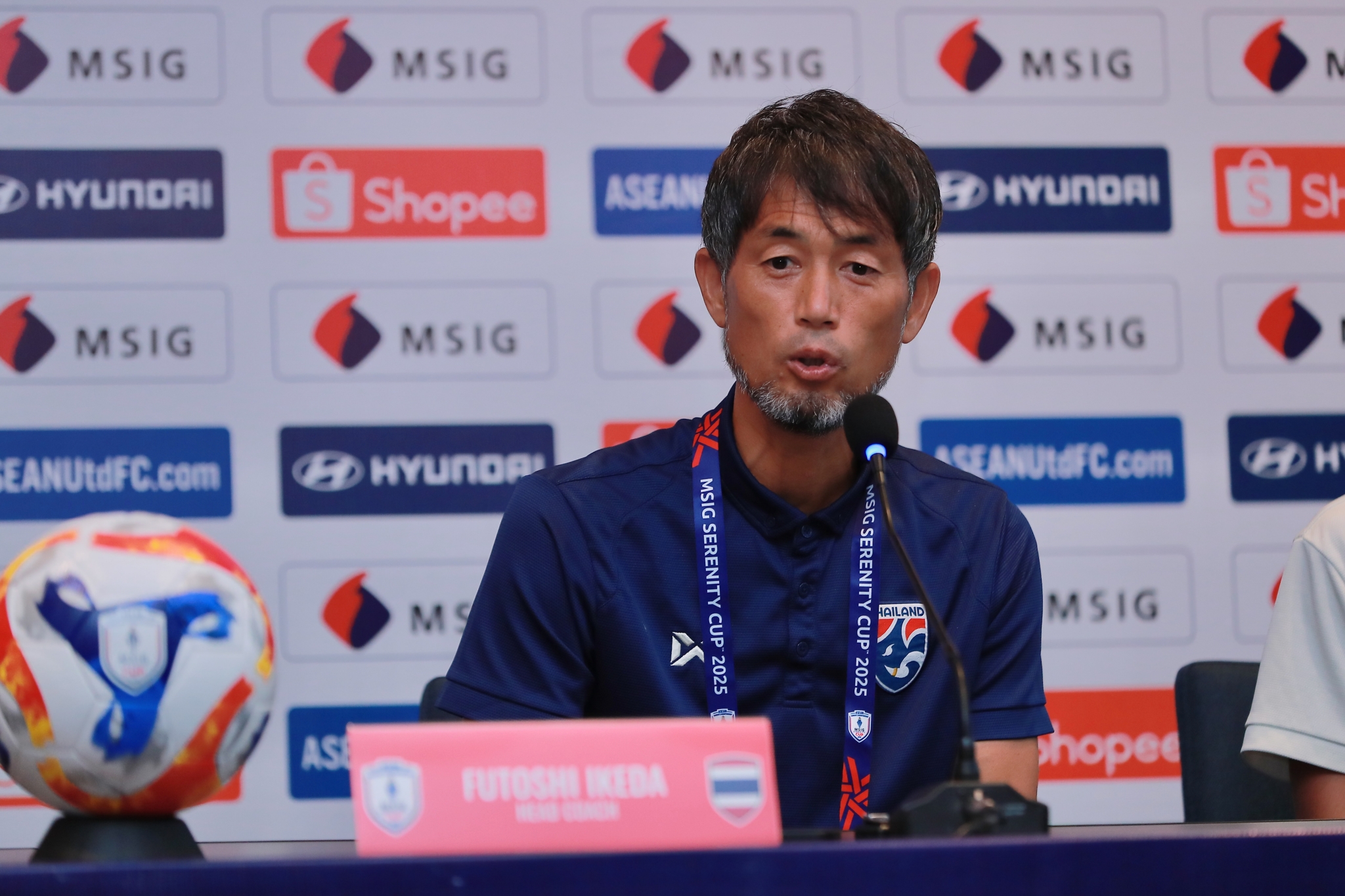 Màn chạm trán của 2 HLV Nhật Bản tại bán kết giải Đông Nam Á 1