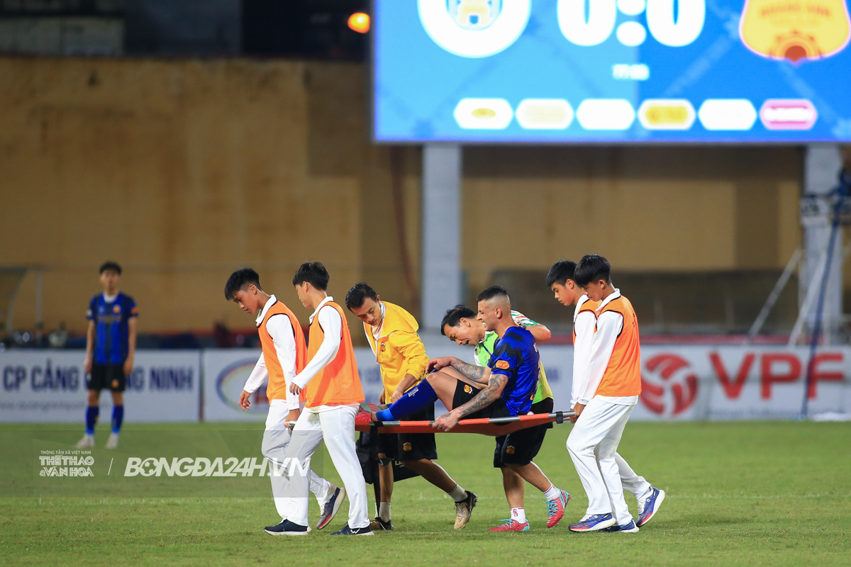 Trận đấu kiên cường của HAGL 5 Trận đấu kiên cường của HAGL 5