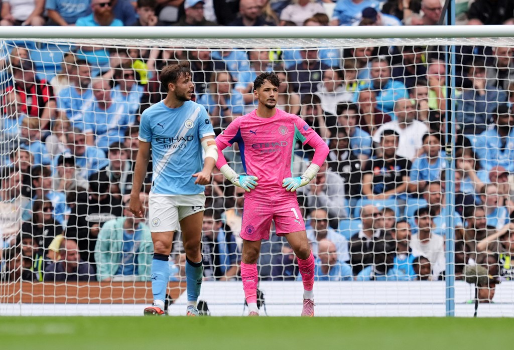 Man City ngừng theo đuổi vụ kiện ở giải Ngoại hạng Anh 1 Man City ngừng theo đuổi vụ kiện ở giải Ngoại hạng Anh 1