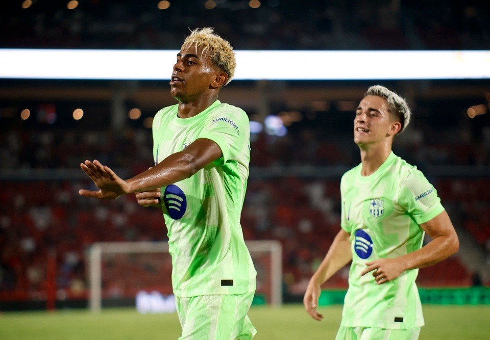 2025_08_16T195423Z_1782192131_UP