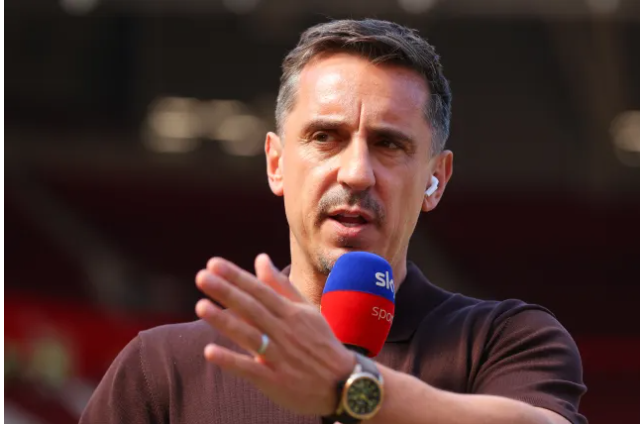 Gary Neville dự đoán người sẽ thay thế Bukayo Saka tại Arsenal. Gary Neville du doan nguoi se thay the Bukayo Saka tai Arsenal.