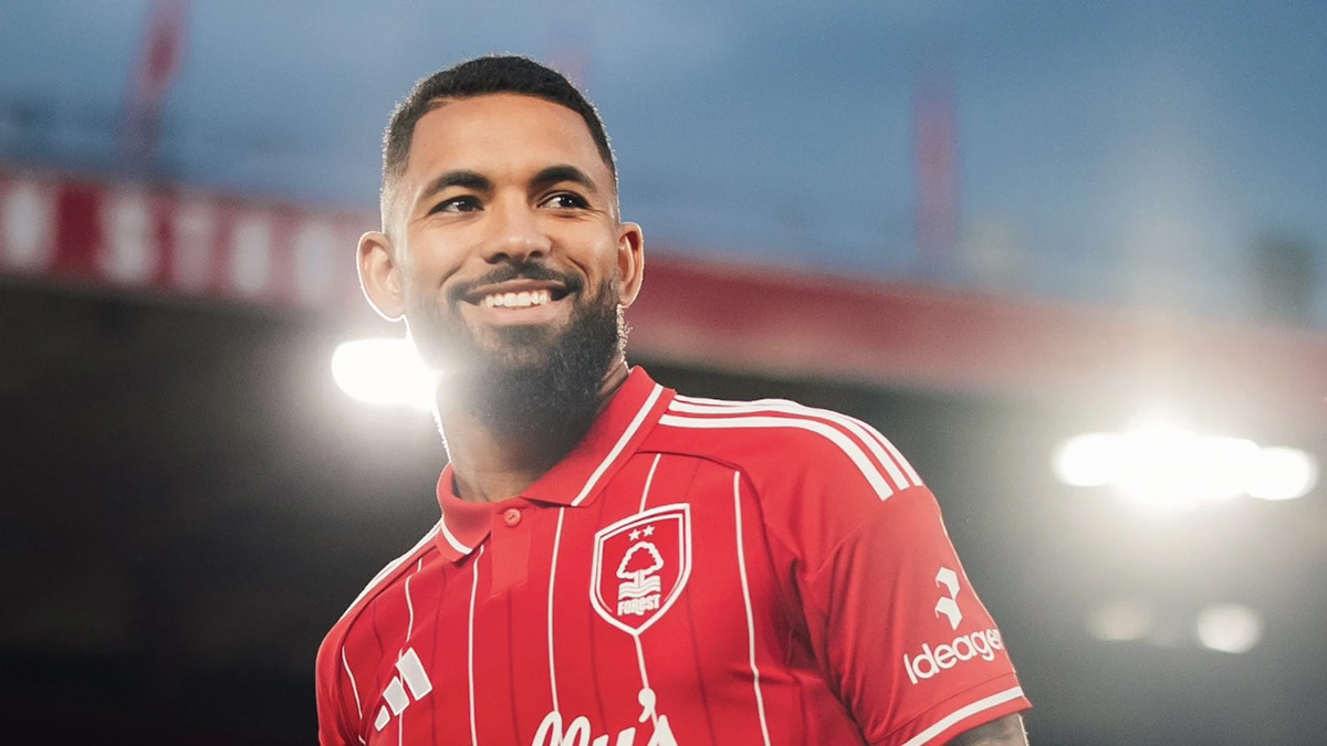 Tiểu sử của Douglas Luiz Tiểu sử của Douglas Luiz