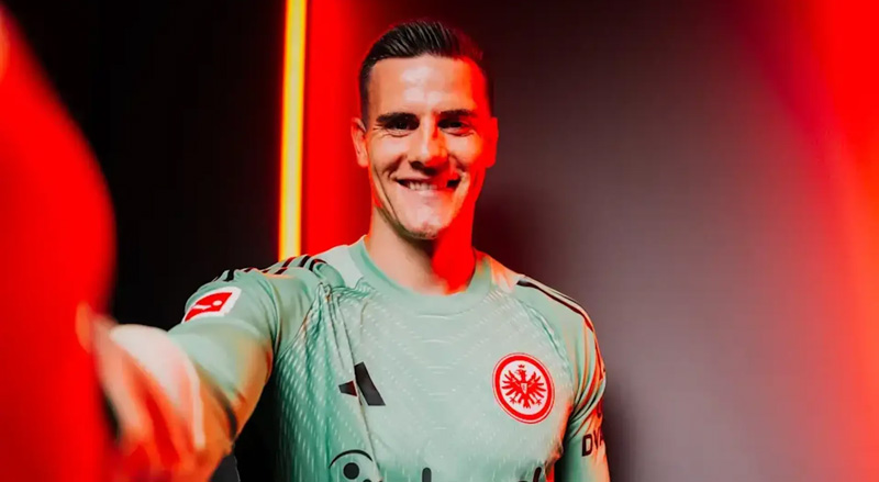 Tiểu sử thủ môn Michael Zetterer