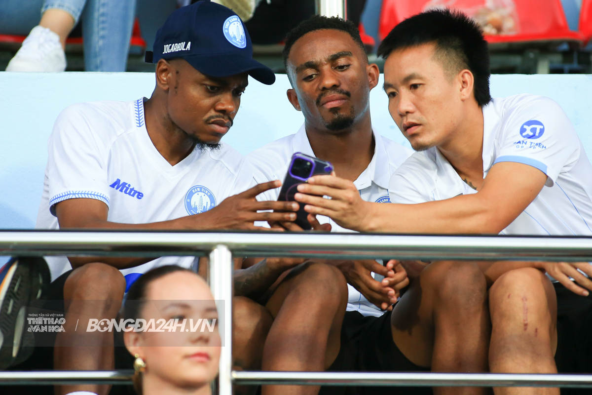 Percy Tau và Njabulo Blom Nam Định vs PVF-CAND 27/8 Percy Tau va Njabulo Blom Nam dinh vs PVF-CAND 27/8