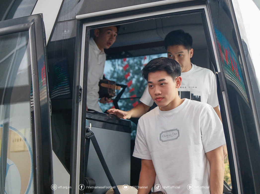 Thầy trò Kim Sang Sik có mặt tại Việt Trì, sẵn sàng giành vé giải châu Á 5