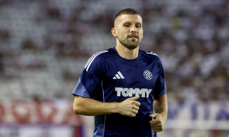 Tiểu sử cầu thủ Ante Rebic Tiểu sử cầu thủ Ante Rebic