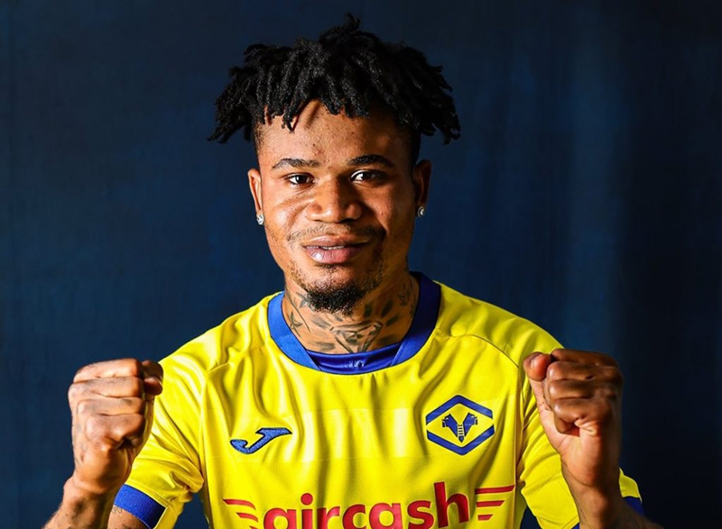 Tiểu sử tiền đạo Gift Orban Tiểu sử tiền đạo Gift Orban