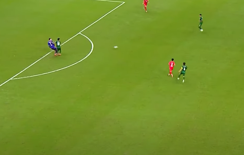 Nguyễn Filip mắc sai lầm khó tin khiến CAHN FC phải nhận bàn thua 2