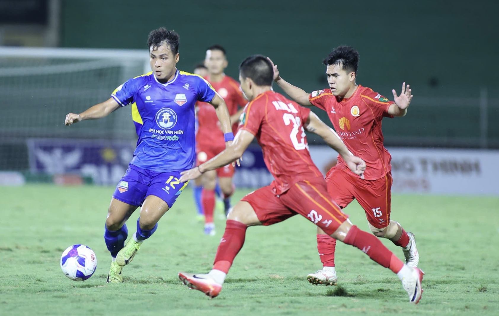 Quy Nhơn United vs Đại học Văn Hiến Quy Nhon United vs dai hoc Van Hien