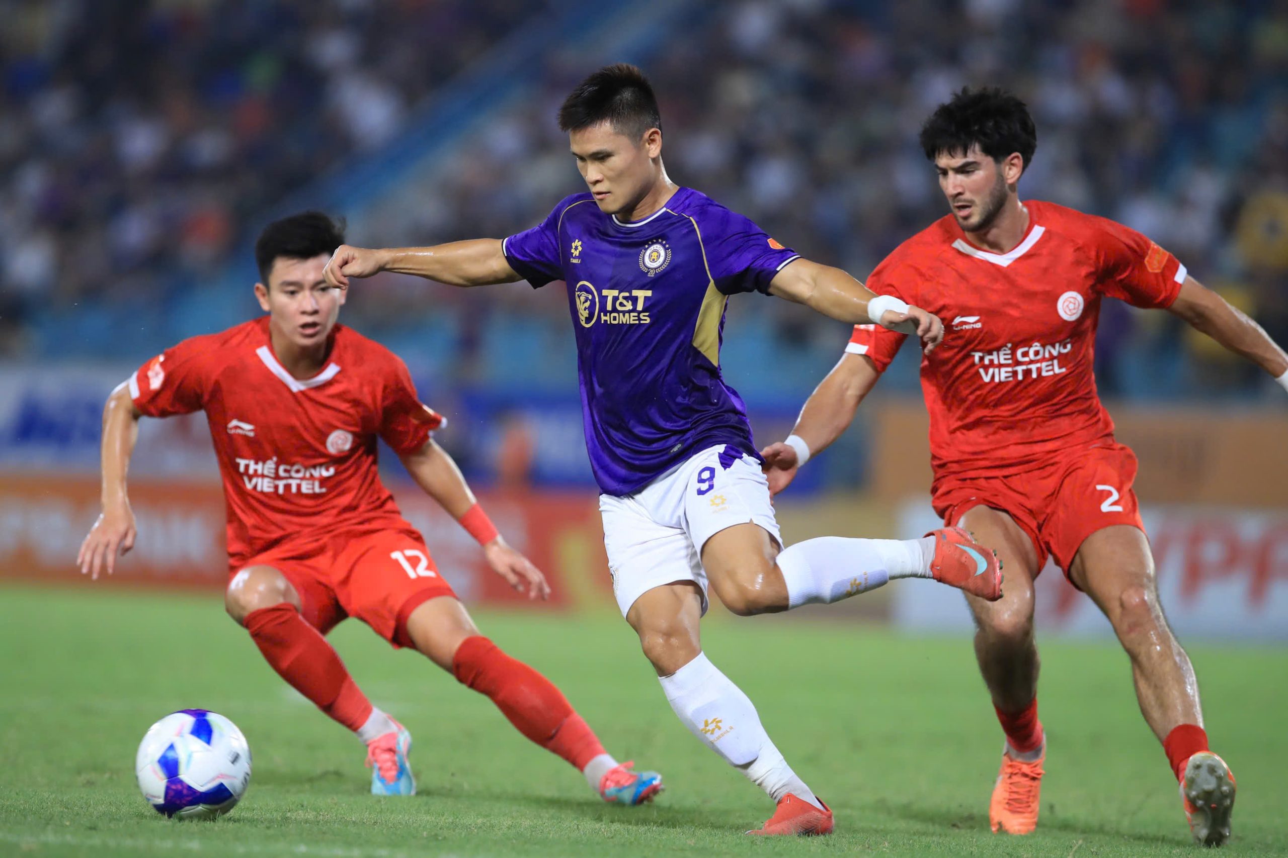Bàn thắng đầy ý nghĩa của Phạm Tuấn Hải 2