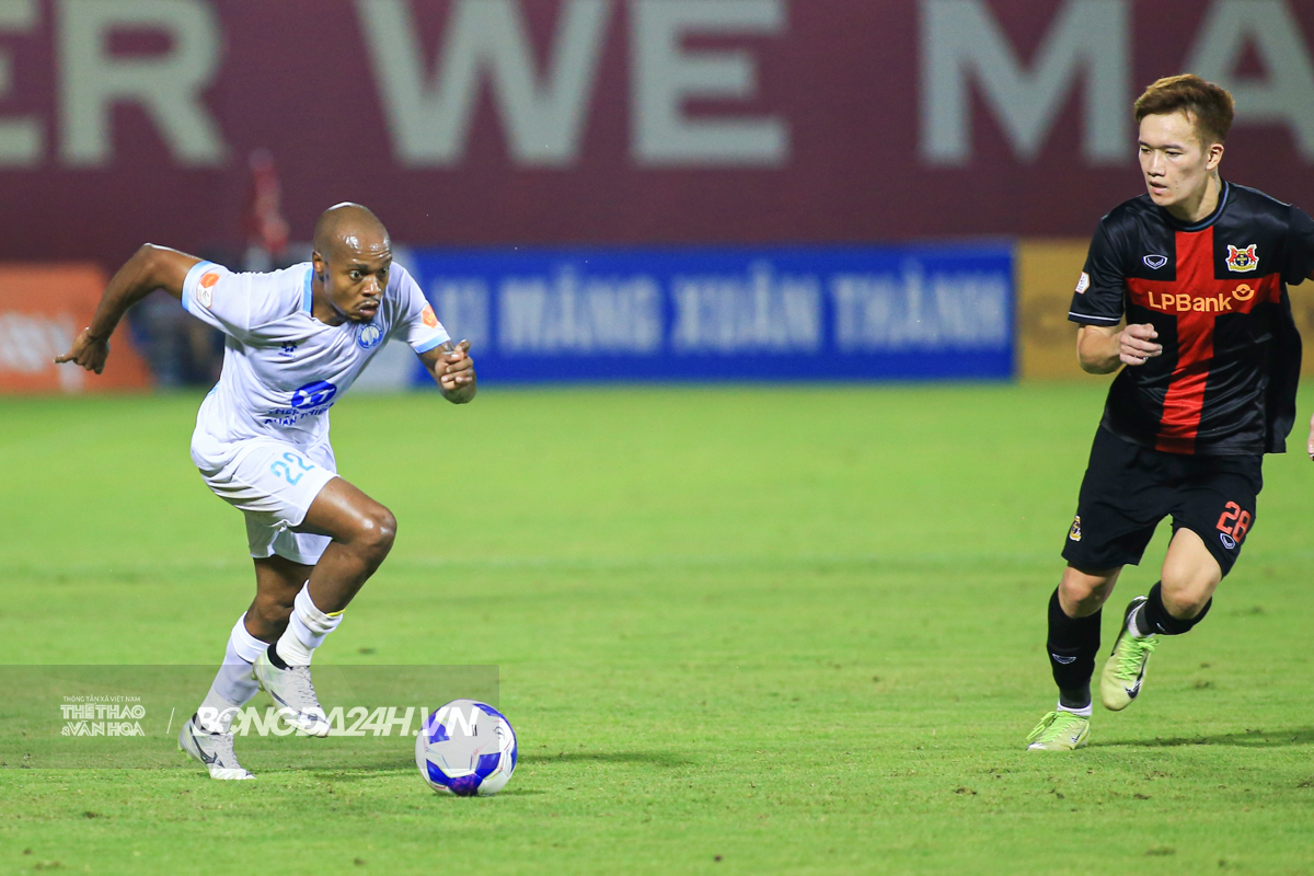 Dàn ngoại binh Nam Định bất lực trước tân binh VLeague 7 Dàn ngoại binh Nam Định bất lực trước tân binh VLeague 7