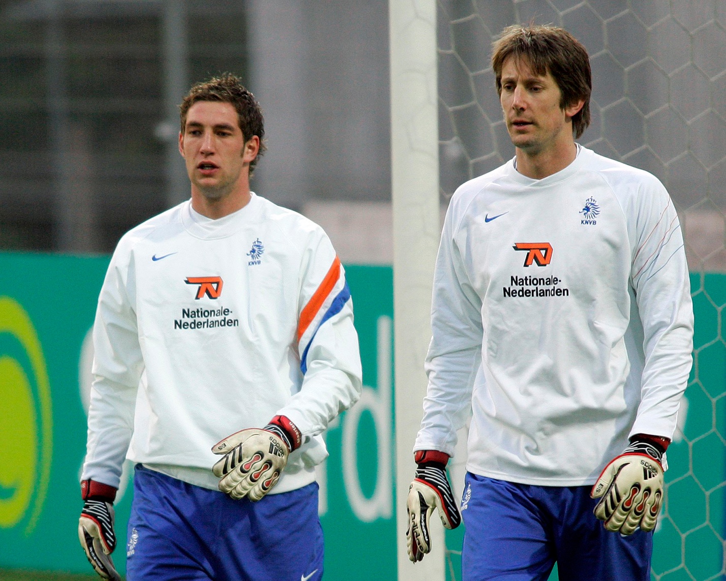 Maarten Stekelenburg Vị trí thủ môn giờ đã hoàn toàn thay đổi 2