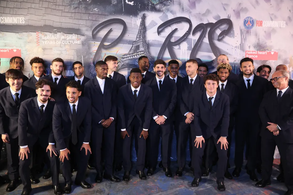 Dàn WAGS tuyệt đẹp của PSG hội tụ 6 Dàn WAGS tuyệt đẹp của PSG hội tụ 6