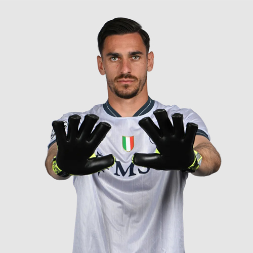 Alex Meret