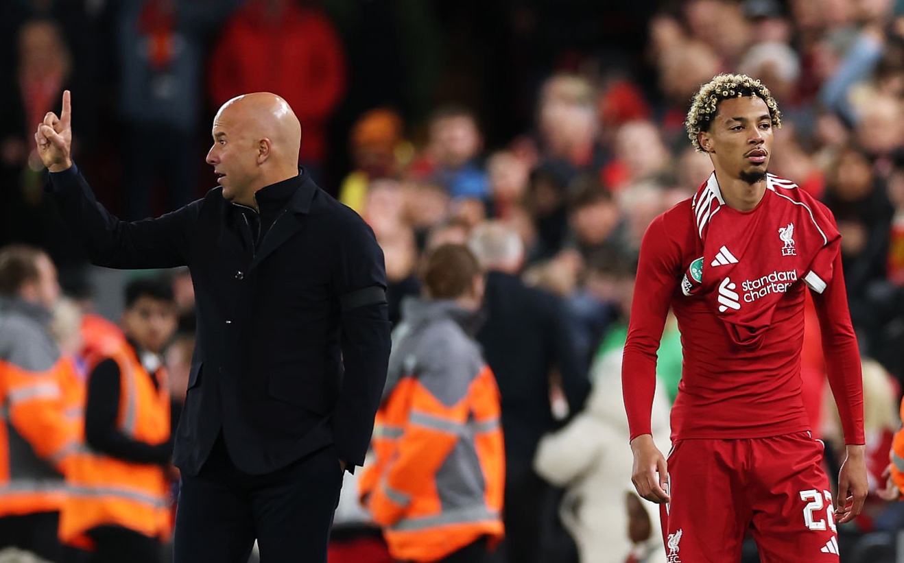 Đằng sau hành động ngu ngốc của Hugo Ekitike trên sân Anfield 1 Đằng sau hành động ngu ngốc của Hugo Ekitike trên sân Anfield 1