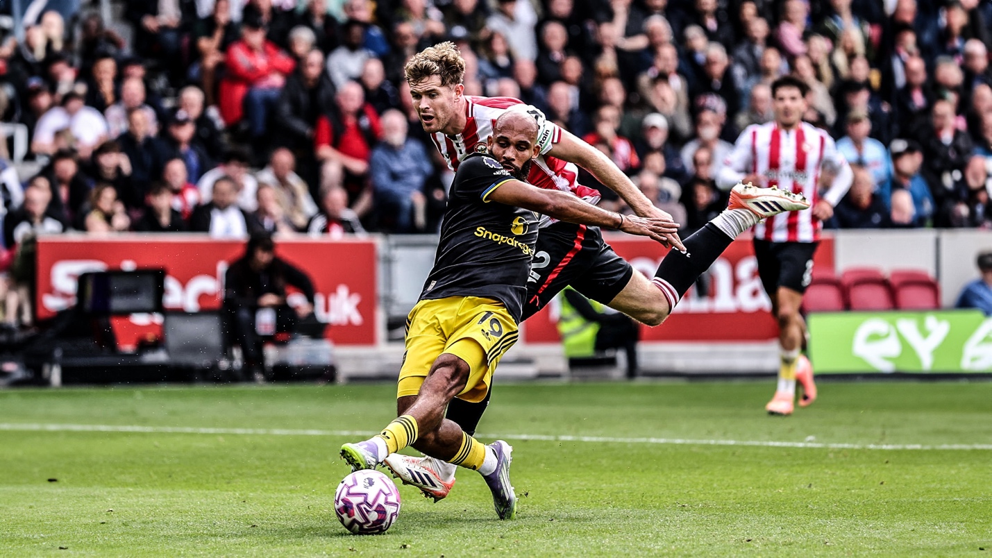 Đời đã khổ còn xem Man Utd chơi bóng 6