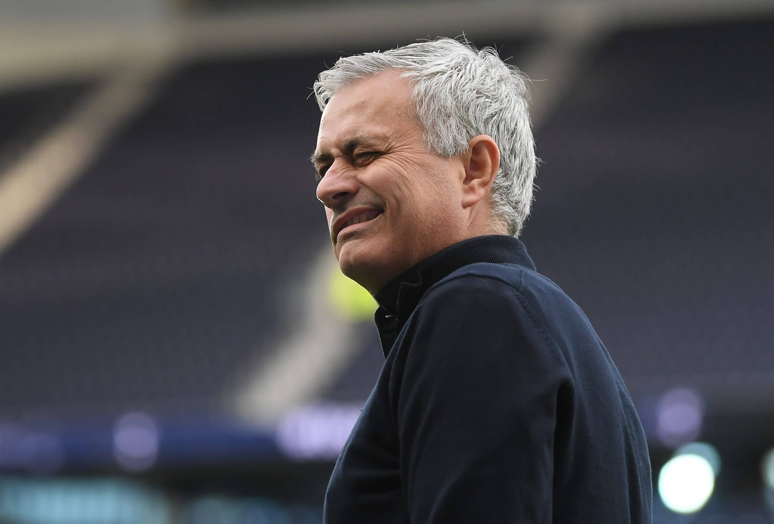 Jose Mourinho Ông từng là tất cả với CĐV Chelsea, nhưng còn bây giờ thì sao 2 Jose Mourinho Ông từng là tất cả với CĐV Chelsea, nhưng còn bây giờ thì sao 2