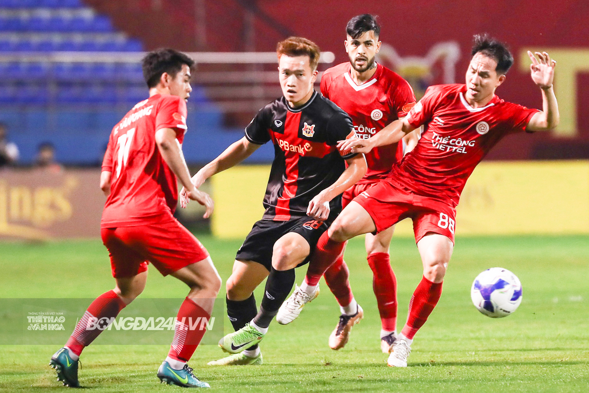 Ninh Bình và Thể Công chia điểm trong trận hòa kịch tính 7