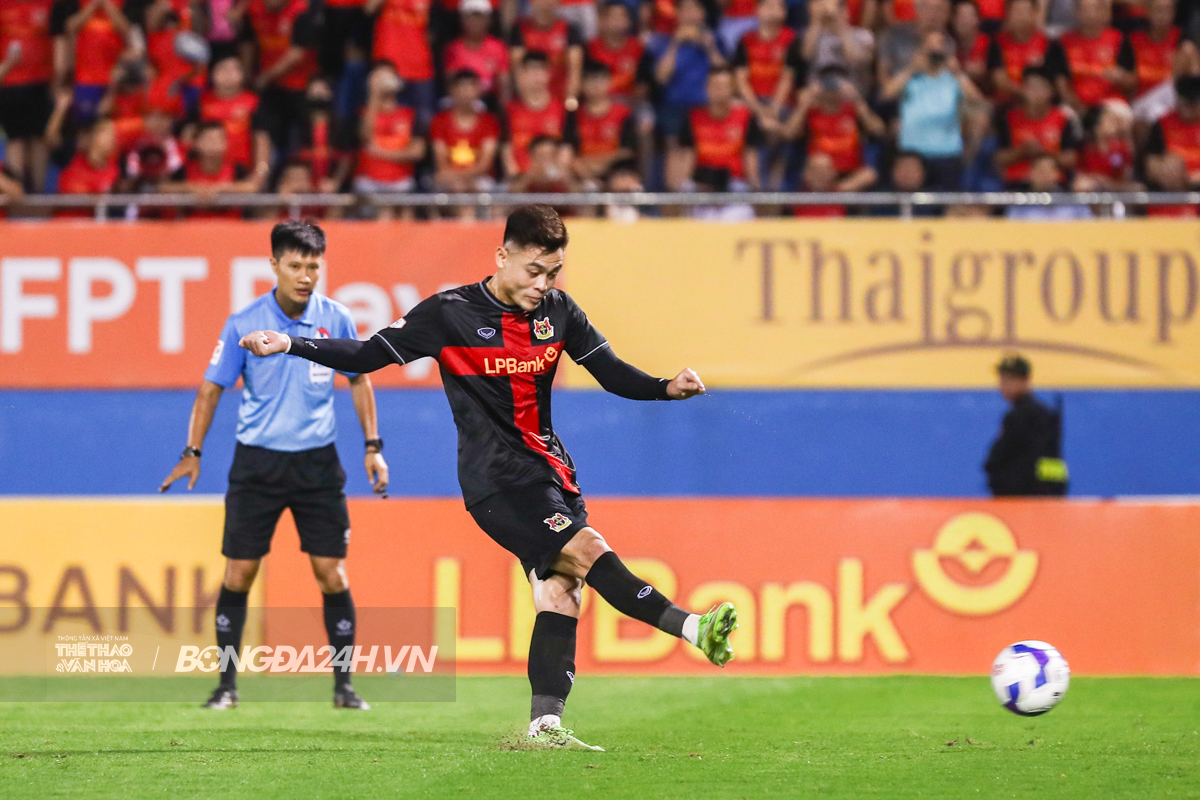 Ninh Bình và Thể Công chia điểm trong trận hòa kịch tính 5