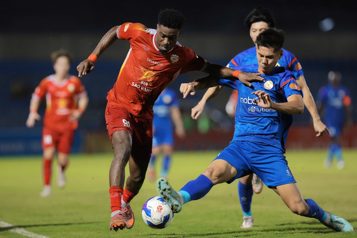 PVF-CAND trai qua 3 tran hoa lien tiep