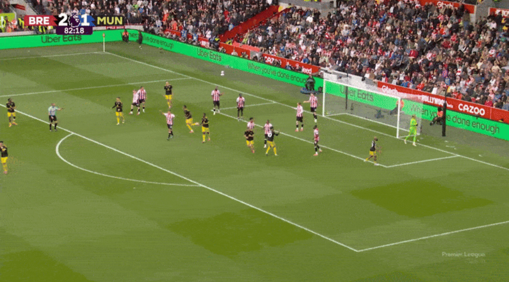 Khi Premier League nâng tầm ném biên xa thành một “nghệ thuật tác chiến” 5 Khi Premier League nâng tầm ném biên xa thành một “nghệ thuật tác chiến” 5