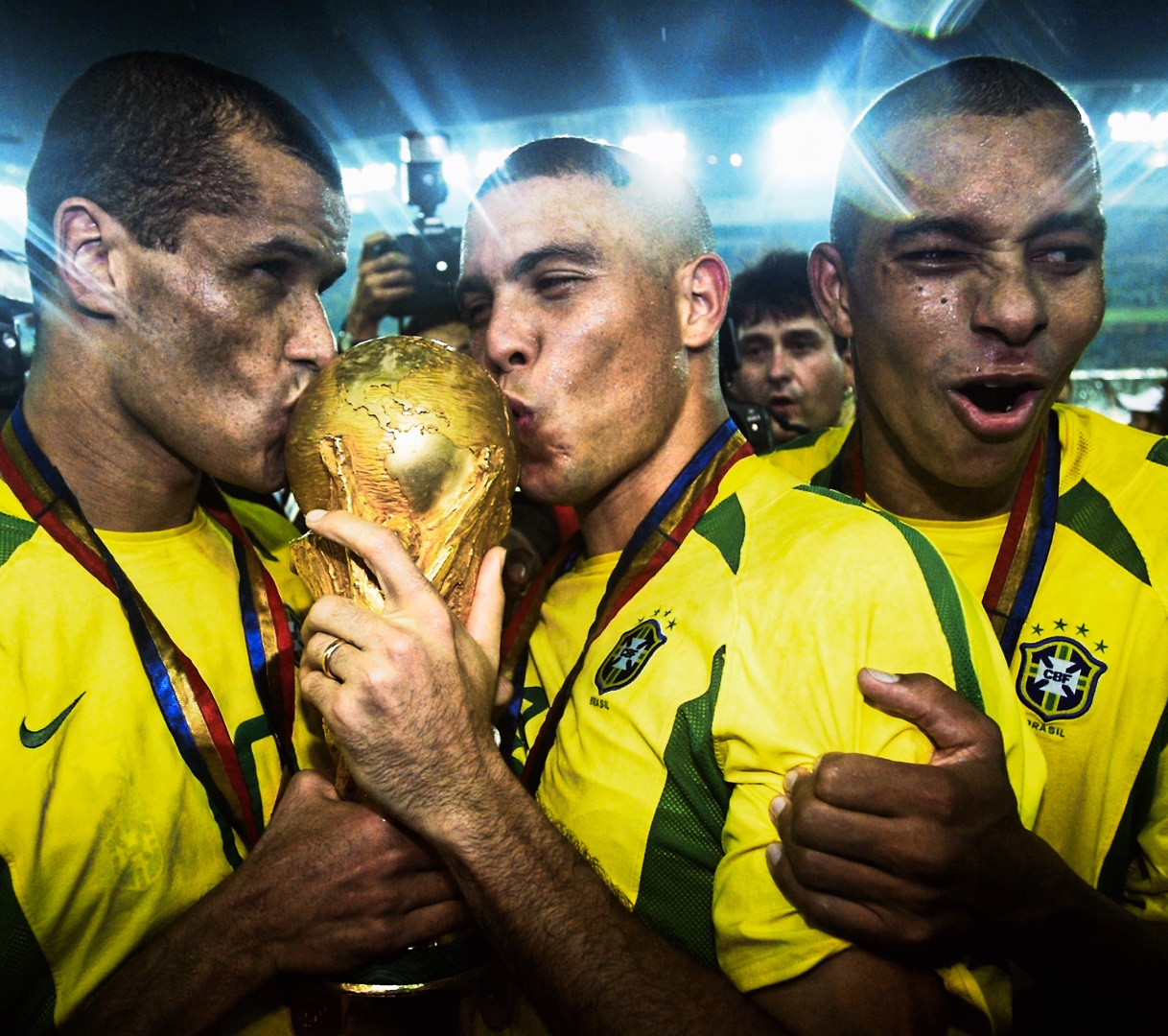 Giải mã Ronaldo de Lima (phần 4) Ký ức bất tử nơi mặt trời mọc 9