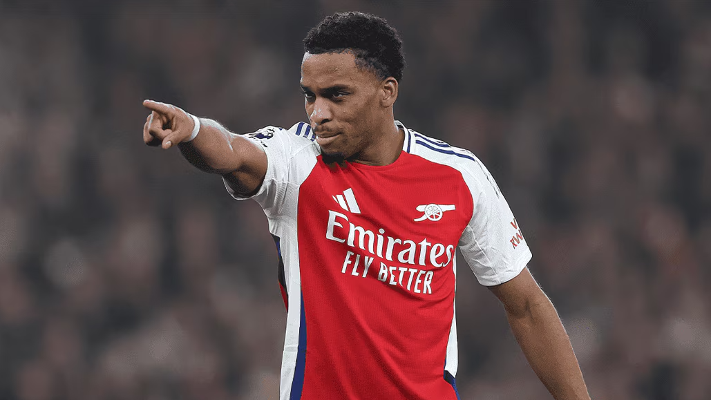 Hậu vệ Arsenal mong chờ màn đối đầu với Bayern Munich 1 Hậu vệ Arsenal mong chờ màn đối đầu với Bayern Munich 1