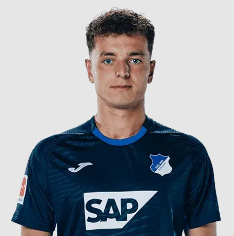 Fisnik Asllani