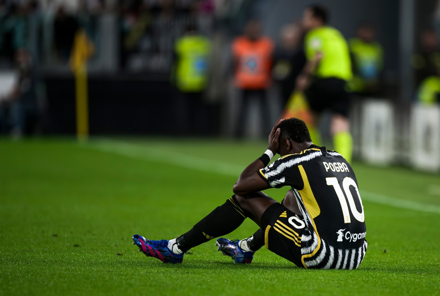 Paul Pogba Khoảng cách xa vời giữa hiện thực và kì vọng 1 Paul Pogba Khoảng cách xa vời giữa hiện thực và kì vọng 1